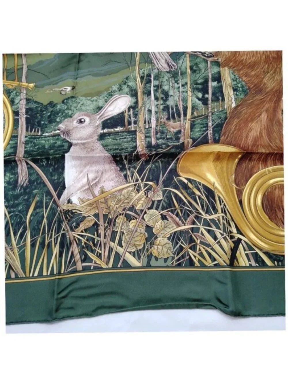 Authentic Hermès Chasse au Bois Carré 90 Silk Scarf Green Hunting Print Made in